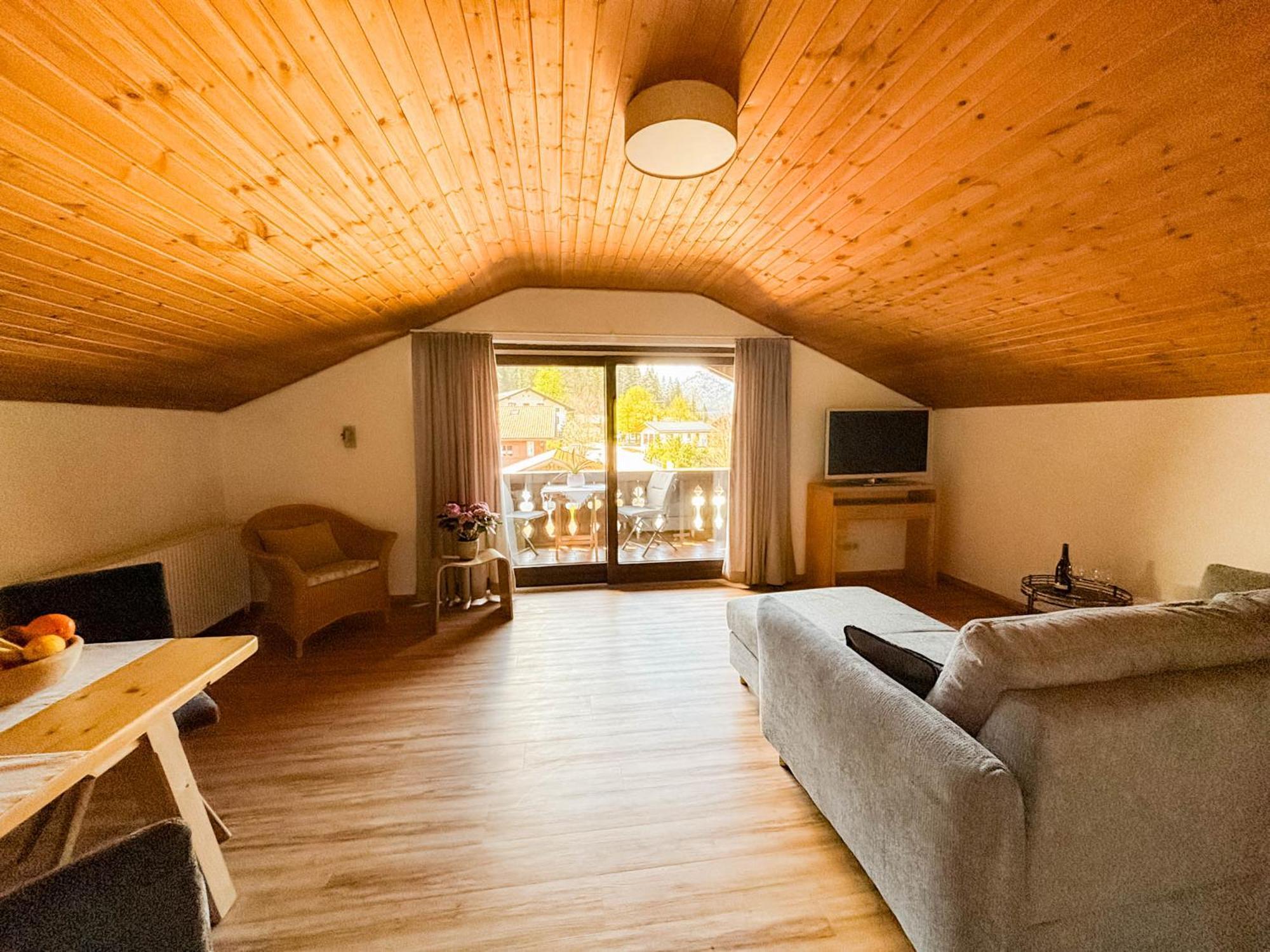 Gaestehaus Kayetan Apartment *